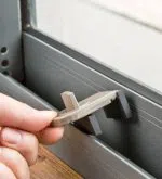 Locksmith Key Store Arlington, TX 817-357-4914 - broken-key-extraction